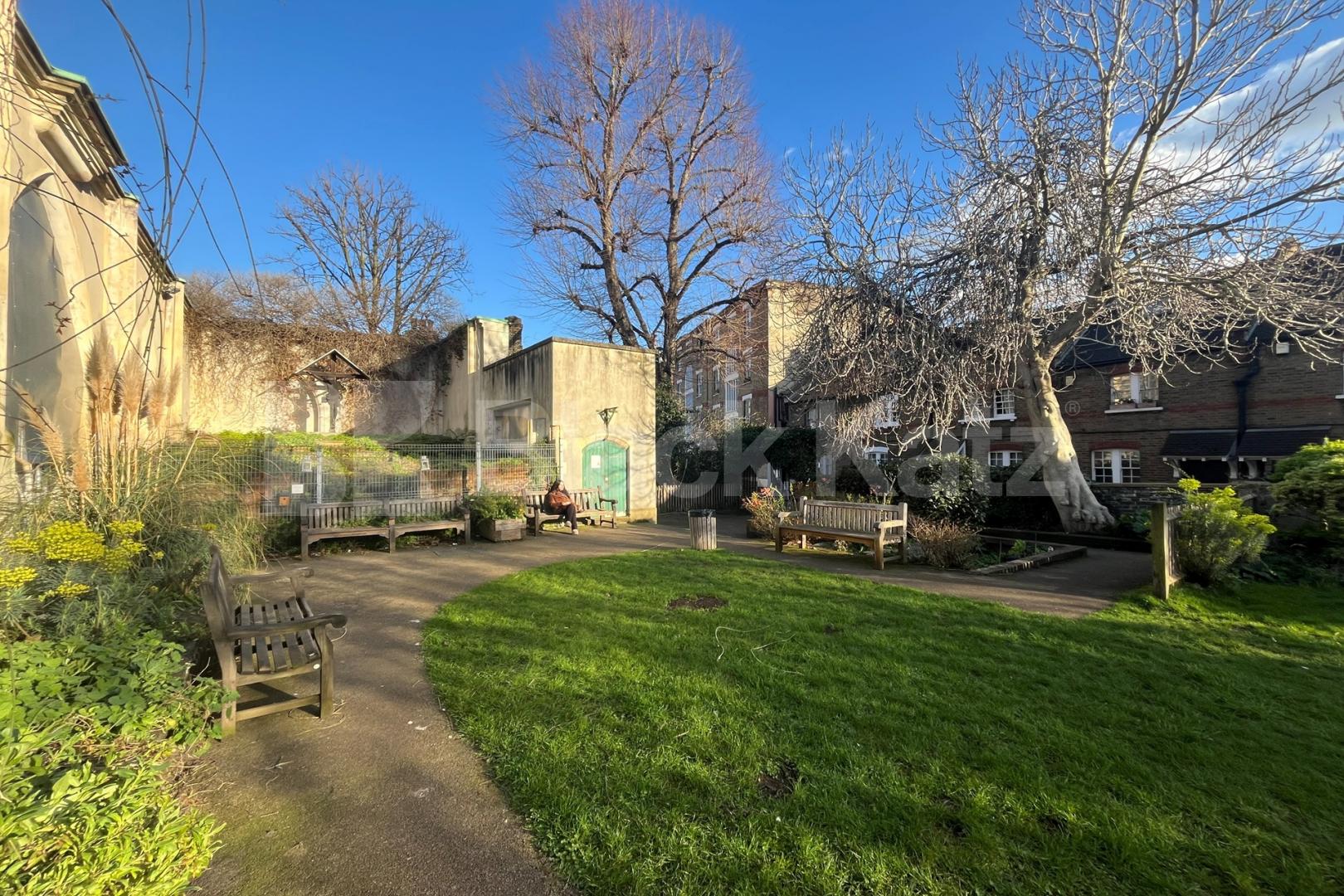 Rarely available duplex apartment with patio area in former converted vicarage   Copperfield St, Borough